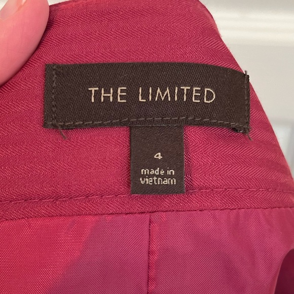 Perfectly Pink Pencil Skirt - Picture 4 of 4